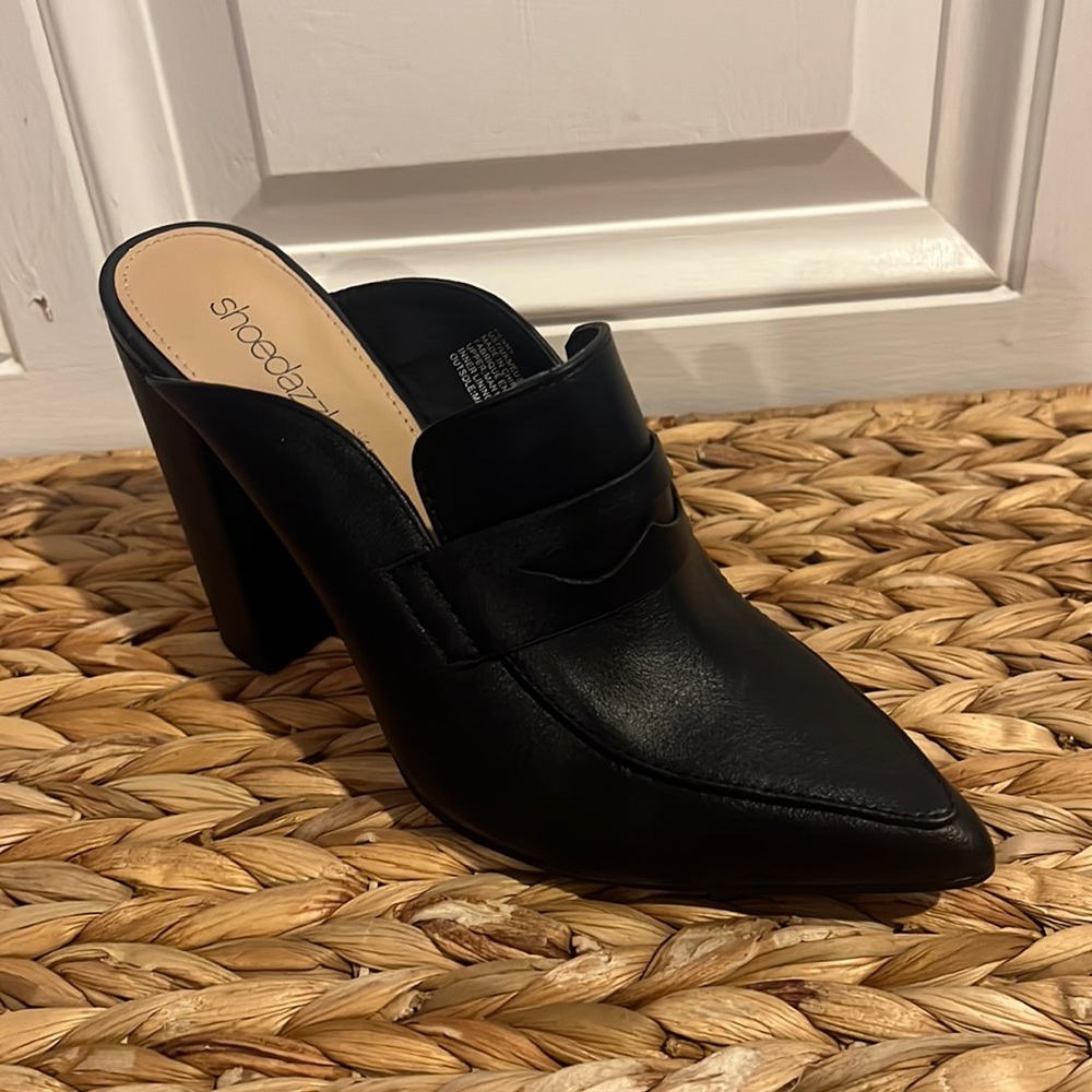 Pointy heeled penny loafer